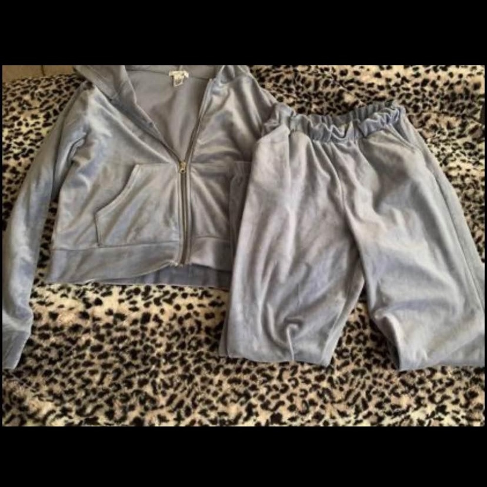 Jogging suit